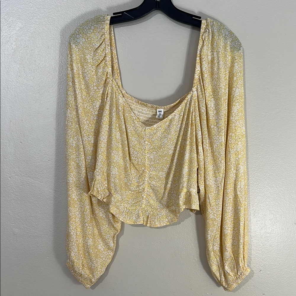 NEW BP. Nordstrom Cream Ruched Crop‎ Top